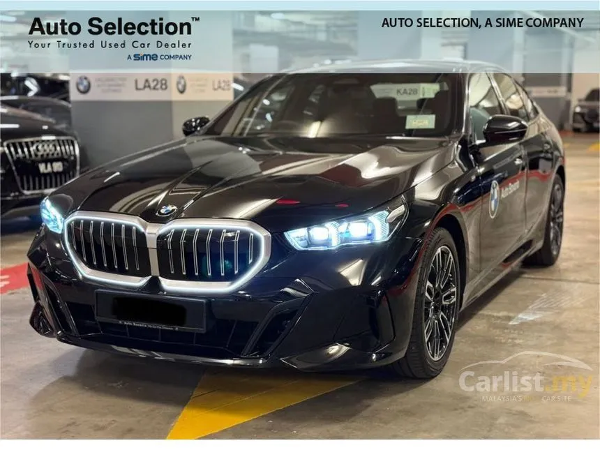 2025 BMW 520i M Sport Sedan