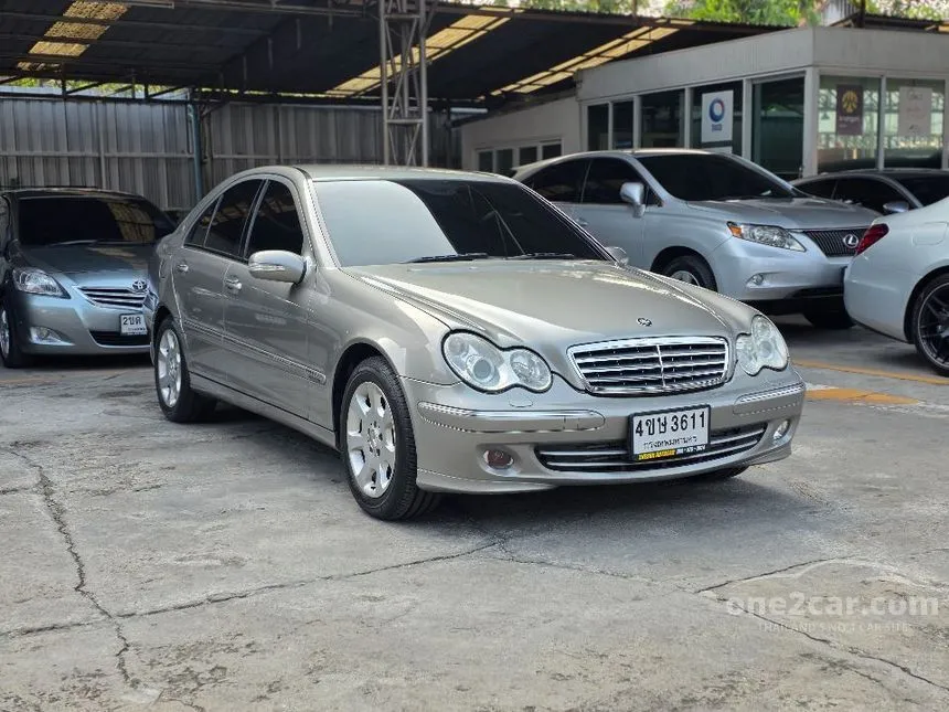 2005 Mercedes-Benz C180 Kompressor Elegance Sedan