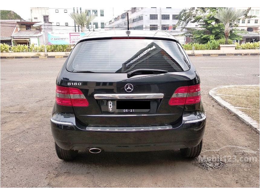 Jual Mobil Mercedes-Benz B180 2010 B180 1.7 di DKI Jakarta 