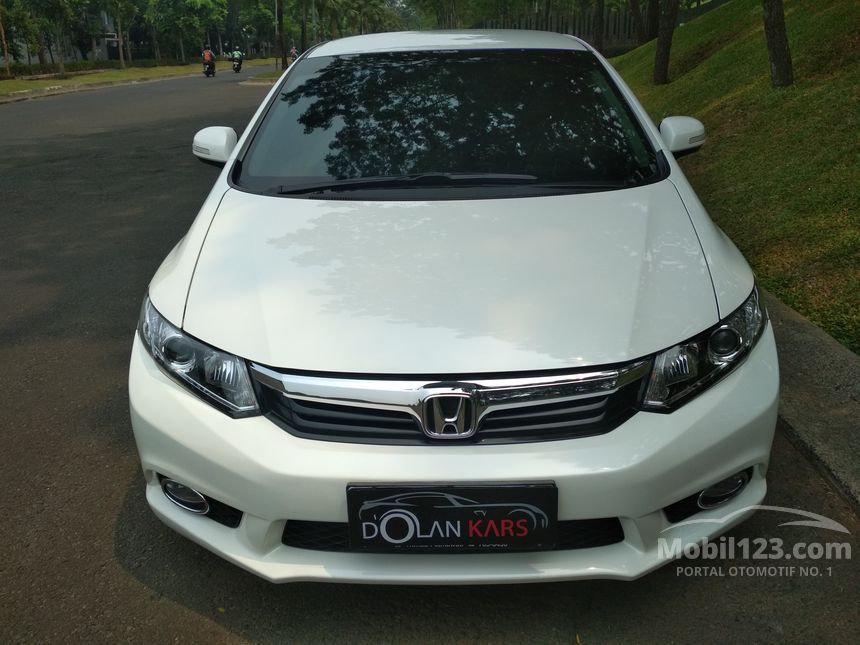 Jual Mobil Honda Civic 2013 FB 2.0 di Banten Automatic Sedan Putih Rp