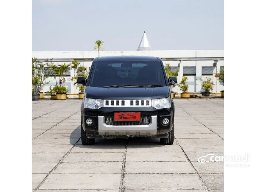 2015 Mitsubishi Delica D5 Van Wagon