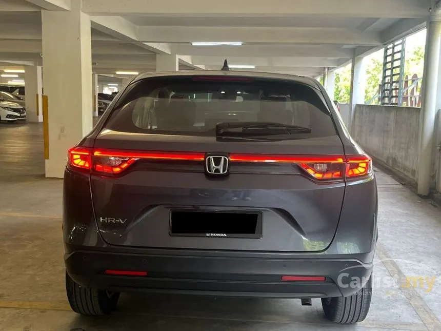 2022 Honda HR-V S SUV