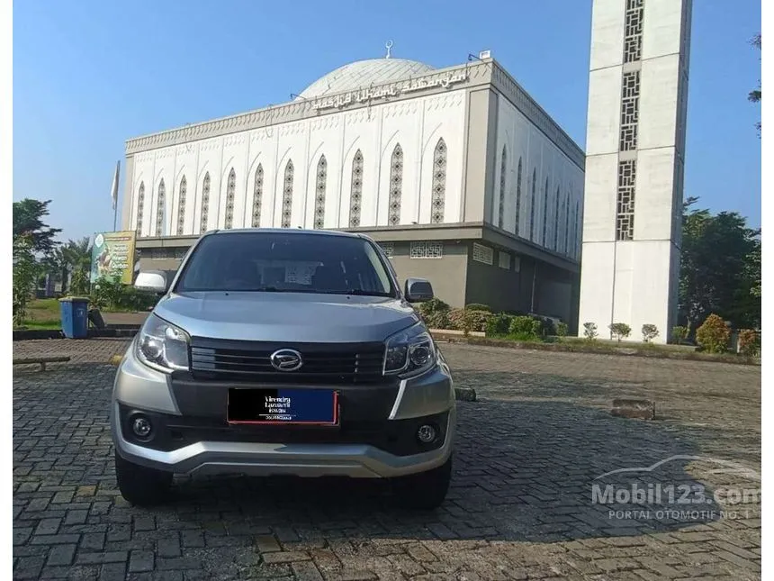 Jual Mobil Daihatsu Terios 2016 EXTRA X 1.5 di Jawa Barat Automatic SUV Silver Rp 147.000.000