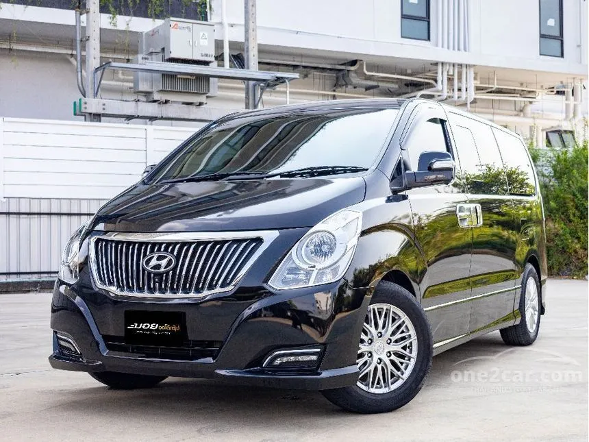 2017 Hyundai GRAND STAREX VIP Wagon