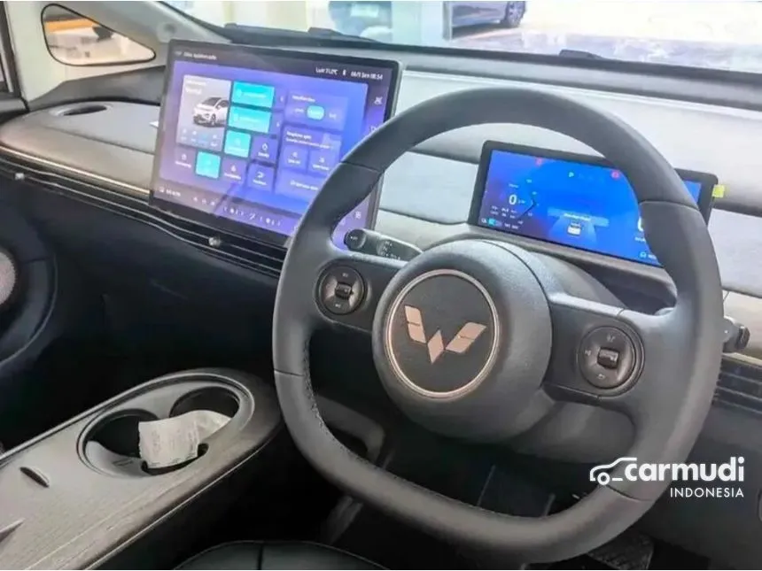 2024 Wuling Cloud EV EV Hatchback