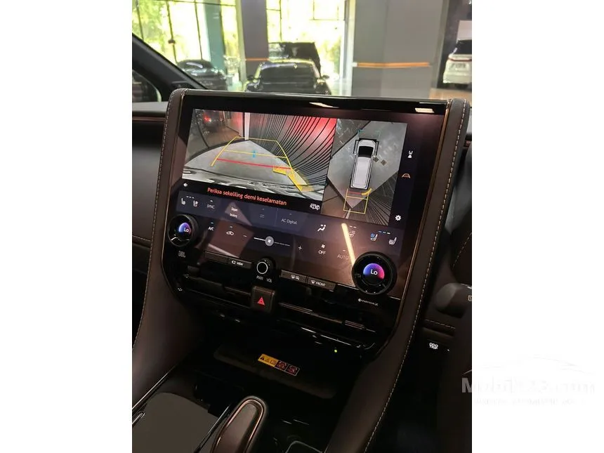 2024 Toyota Alphard HEV (Premium Color) MPV