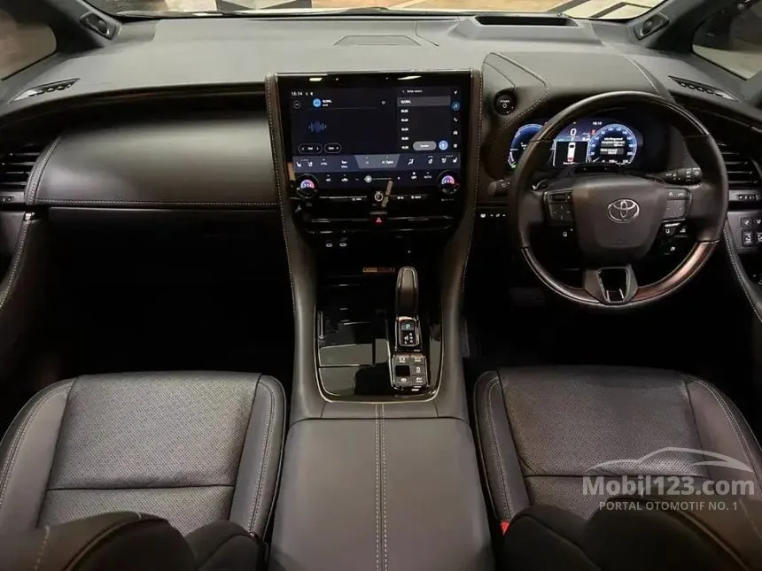 2024 Toyota Alphard HEV (Premium Color) MPV