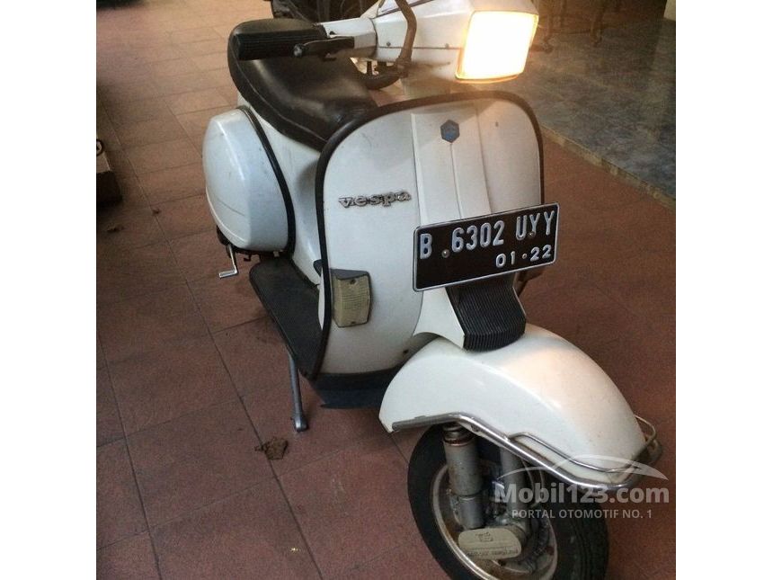 Jual Motor Vespa Excel 1998 150 Manual 0.2 di DKI Jakarta Manual Others