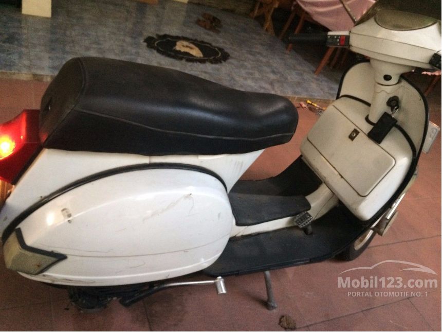 Jual Motor Vespa Excel 1998 150 Manual 0.2 di DKI Jakarta Manual Others