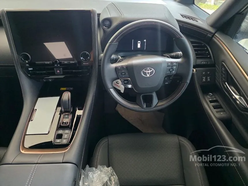 2026 Toyota Alphard XE HEV (Non Premium Color) MPV