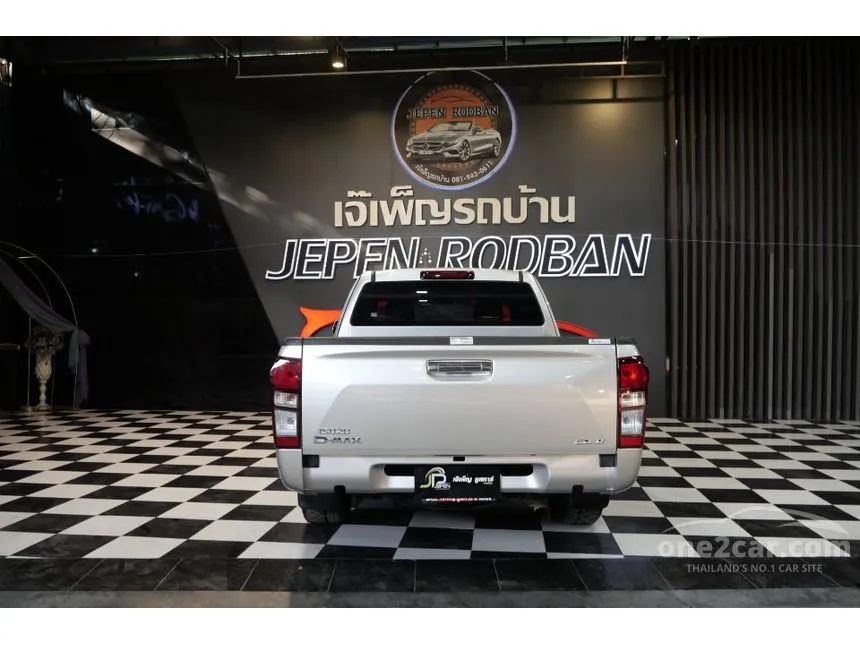 2017 Isuzu D-MAX S Space Cab Pickup