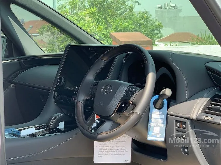 2025 Toyota Alphard HEV (Premium Color) MPV
