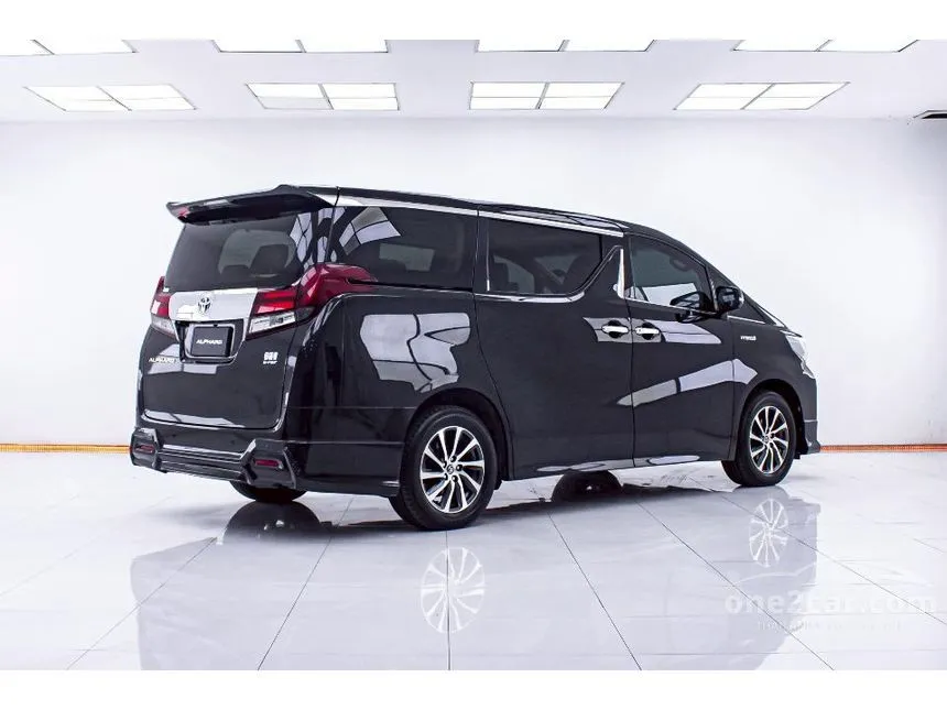 2015 Toyota ALPHARD Hybrid E-Four Van