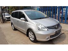 2012 Nissan Grand Livina XV Matic (kredit dibantu)