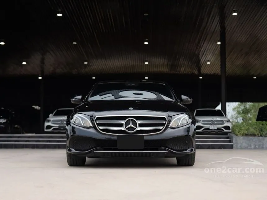 2020 Mercedes-Benz E300 e Avantgarde Sedan