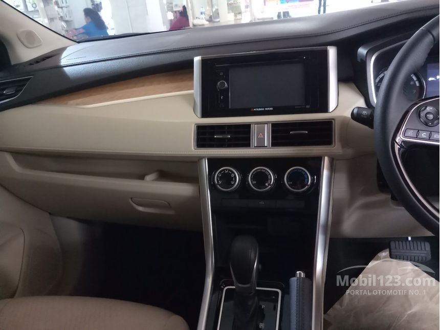 Jual Mobil Mitsubishi Xpander 2018 ULTIMATE 1.5 di DKI Jual Mobil Mitsubishi Xpander 2018 ULTIMATE 1.5 di DKI