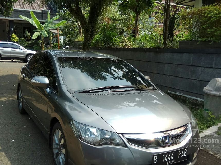 Jual Mobil Honda Civic 2010 FD 1.8 di Jawa Barat Automatic Sedan Abu