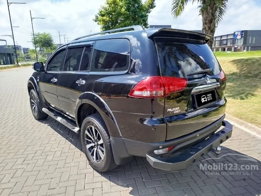 2015 Mitsubishi Pajero Sport Dakar 4X2 SUV