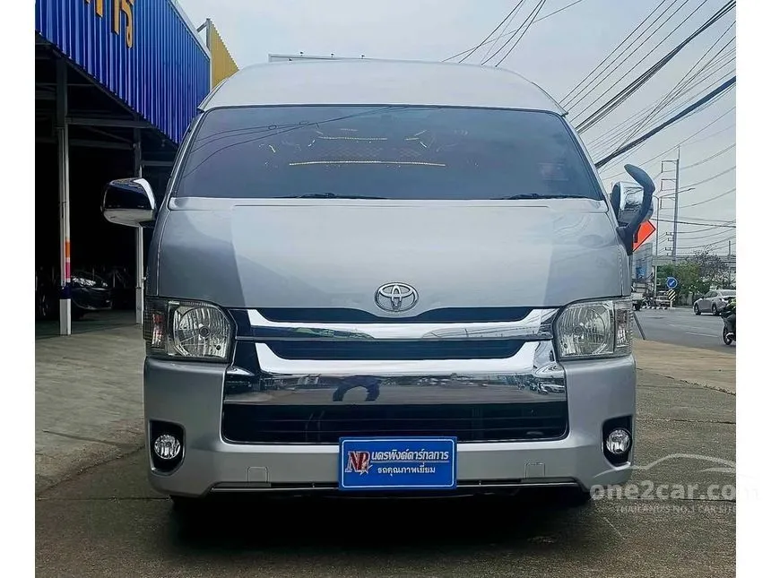 2016 Toyota HIACE D4D Van