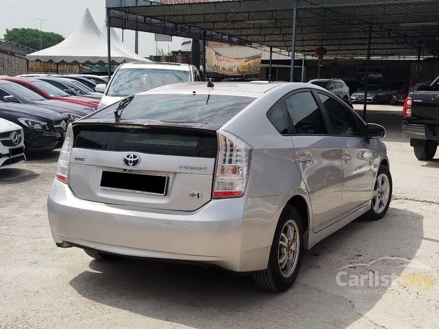 2012 Toyota Prius Hybrid Luxury Hatchback