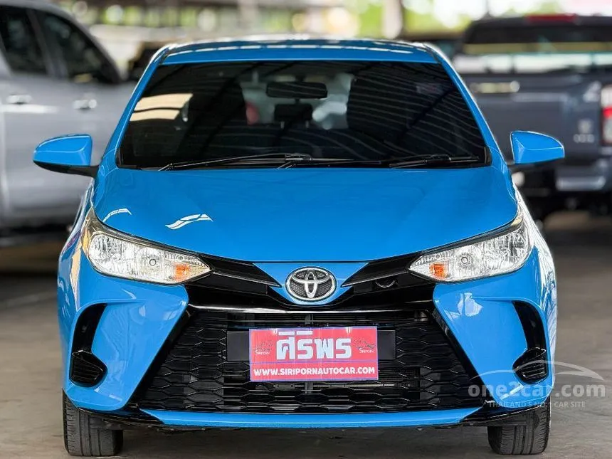 2020 Toyota YARIS Entry Hatchback