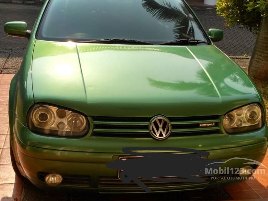 2002 Volkswagen Golf Hatchback