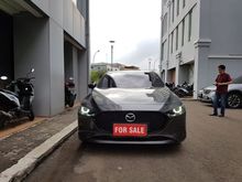 All New Mazda 3 HB Skyactice 2.0 AT 2019 Grey On Red Like New (Tidak Jadi Pakai) - Tangan Pertama - Super Low KM 300 Perak - BEST DEAL