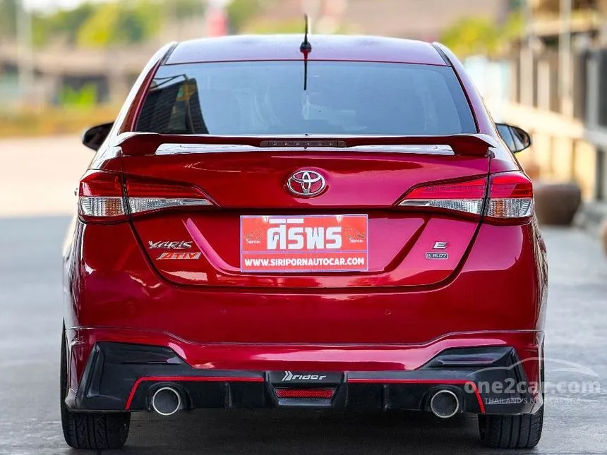 2018 Toyota Yaris Ativ E Sedan