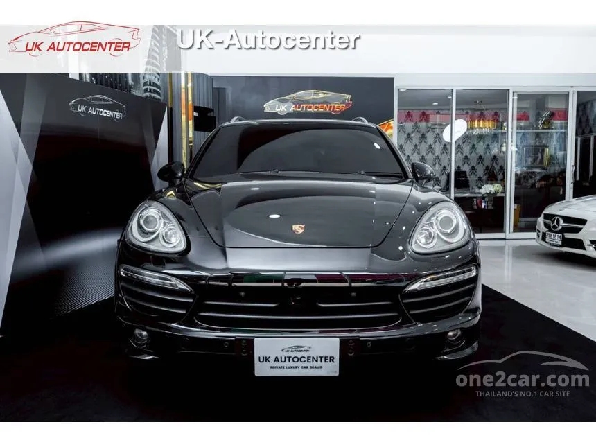 2012 Porsche CAYENNE S Hybrid SUV