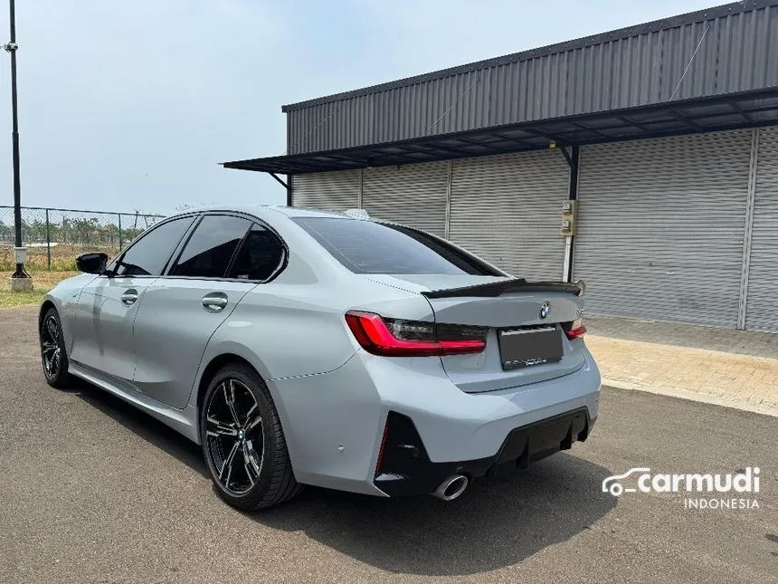 2023 BMW 320i M Sport Sedan