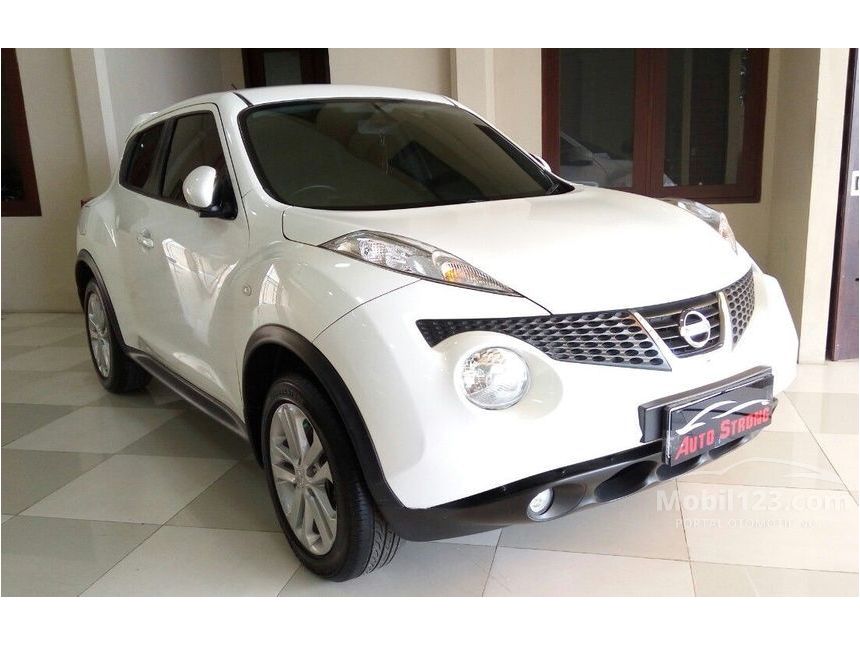 Download Gambar Mobil Juke - RIchi Mobil