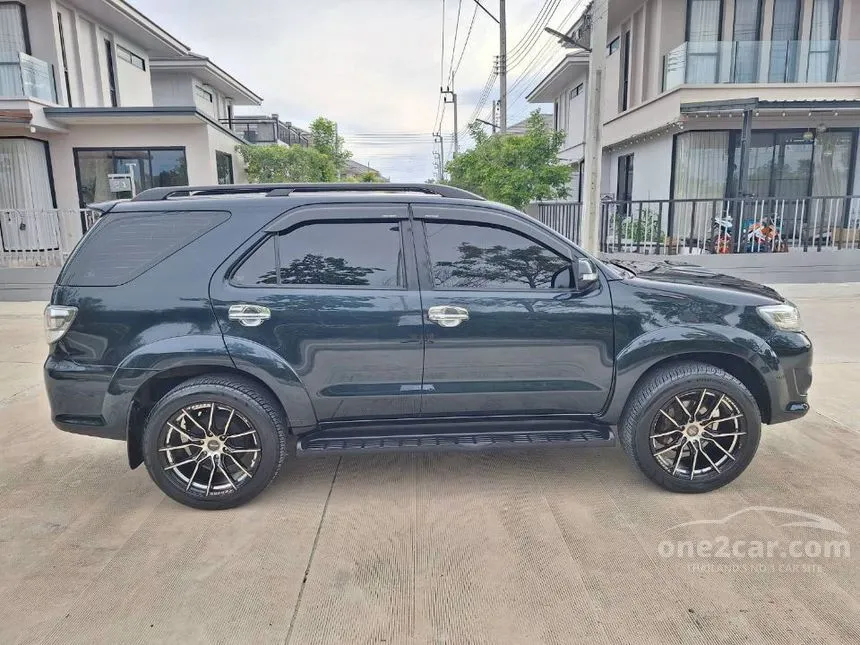2014 Toyota FORTUNER V SUV