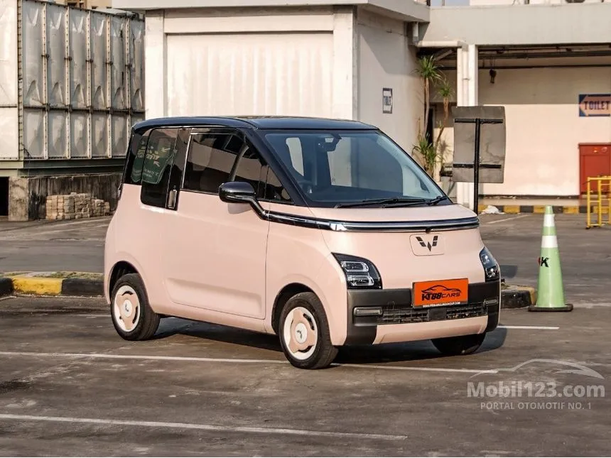 2023 Wuling Air EV Long Range Hatchback
