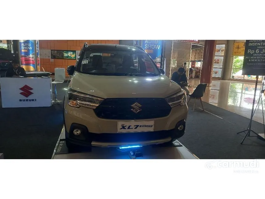 2025 Suzuki XL7 Alpha Hybrid (Two Tone) SUV