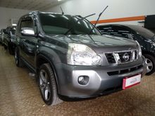 2009 Nissan X-Trail 2.5 ST AT terawat dijual di malang