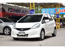 2012 Honda Jazz 1.5 (ปี 08-14) V i-VTEC Hatchback