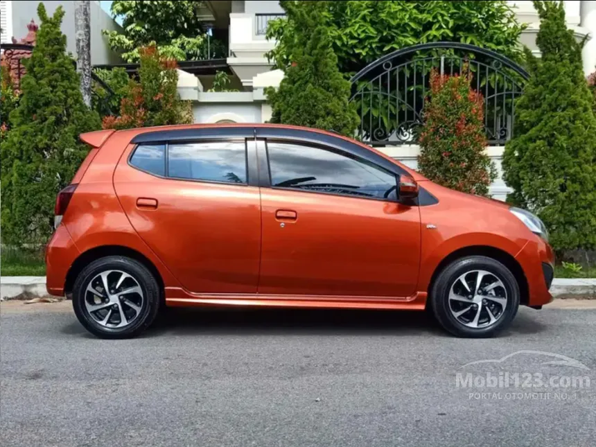 2018 Daihatsu Ayla R Hatchback