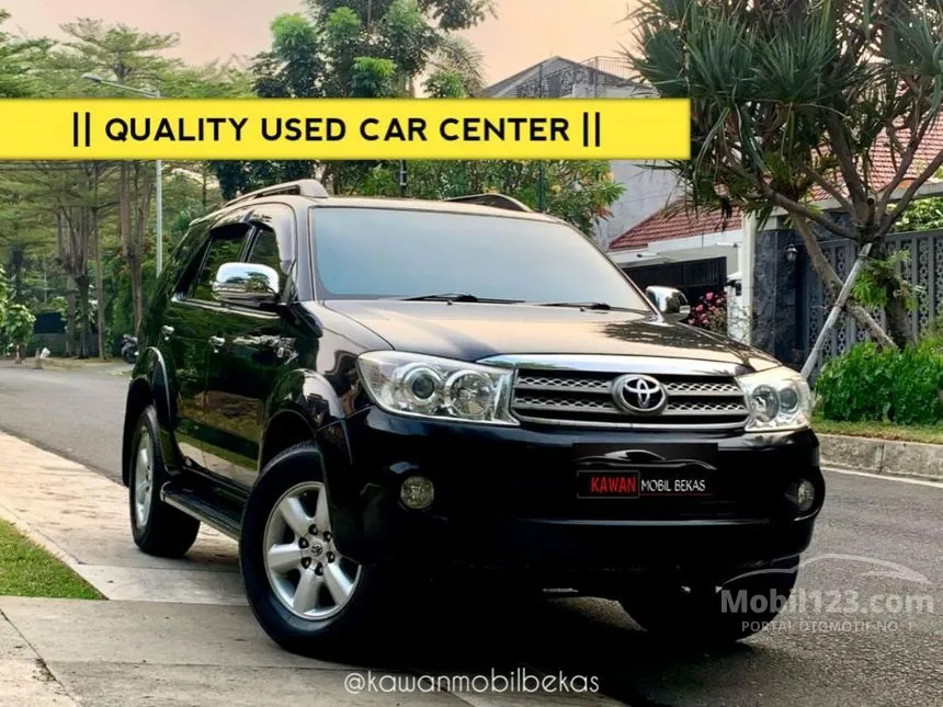Jual Mobil Toyota Fortuner 2010 G Luxury 2.7 di Banten Automatic SUV Hitam Rp 175.000.000