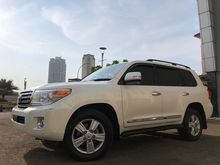 TOYOTA LAND CRUISER 4.5 DIESEL ATPM FULL OPTION 2012 WHITE ON BLACK TDP 300JT