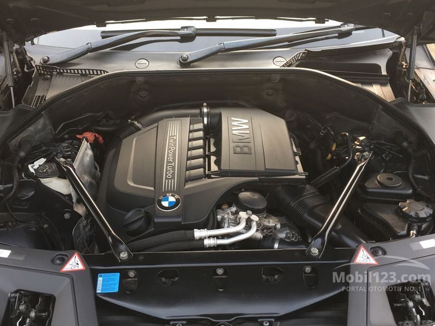 2010 BMW 535i Luxury GT Hatchback