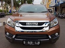 Isuzu MU-X 2.5 4x2 AT 2014, Antik KM.14rb, Spt baru