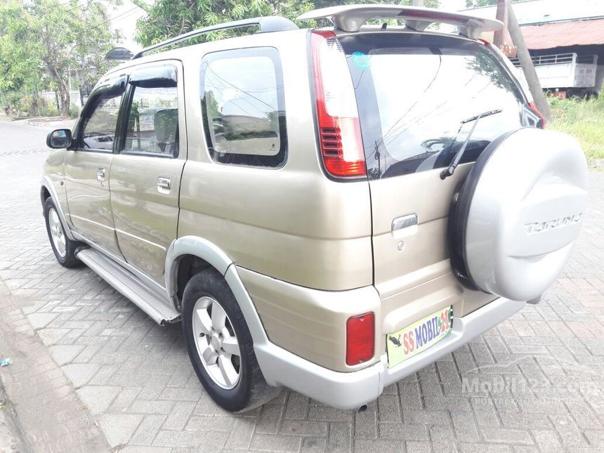 Jual Mobil Daihatsu Taruna 2006 FL 1.6 di Jawa Timur Manual SUV Coklat