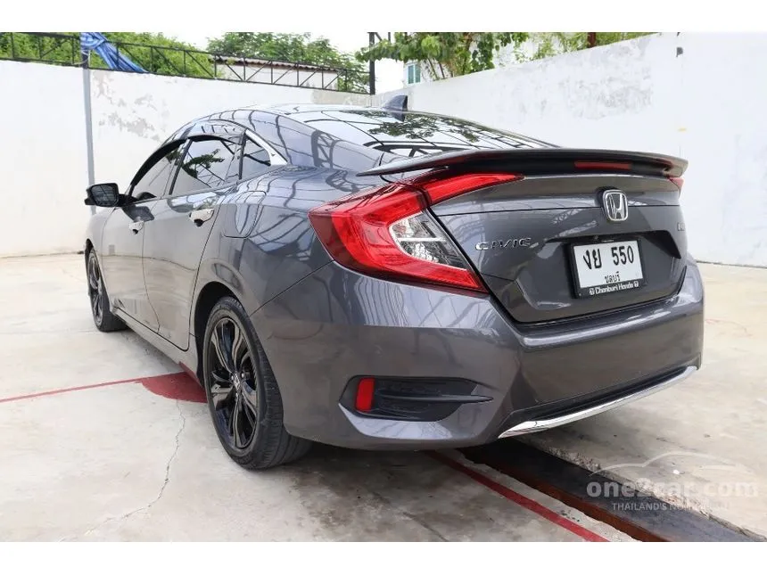 2019 Honda CIVIC Turbo RS Sedan