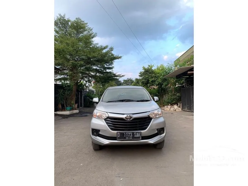 Jual Mobil Toyota Avanza 2018 E 1.3 di Jawa Barat Manual MPV Silver Rp 130.000.000