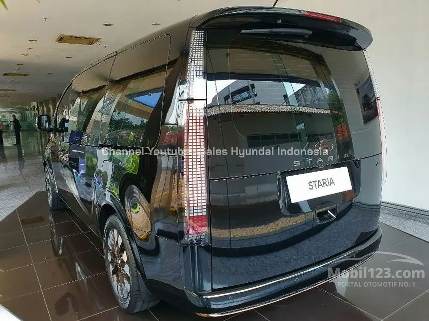 2023 Hyundai Staria Signature 9 Wagon