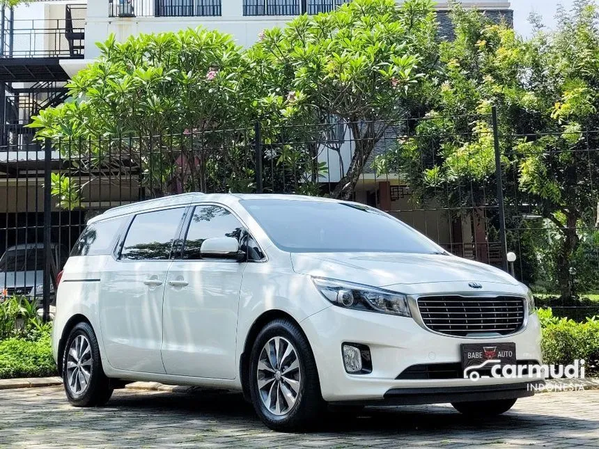 2018 KIA Grand Sedona Ultimate MPV