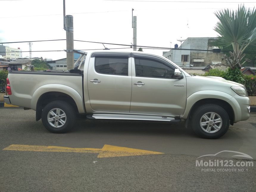 Jual Mobil  Toyota  Hilux  2013  G 2 5 di DKI Jakarta Manual 