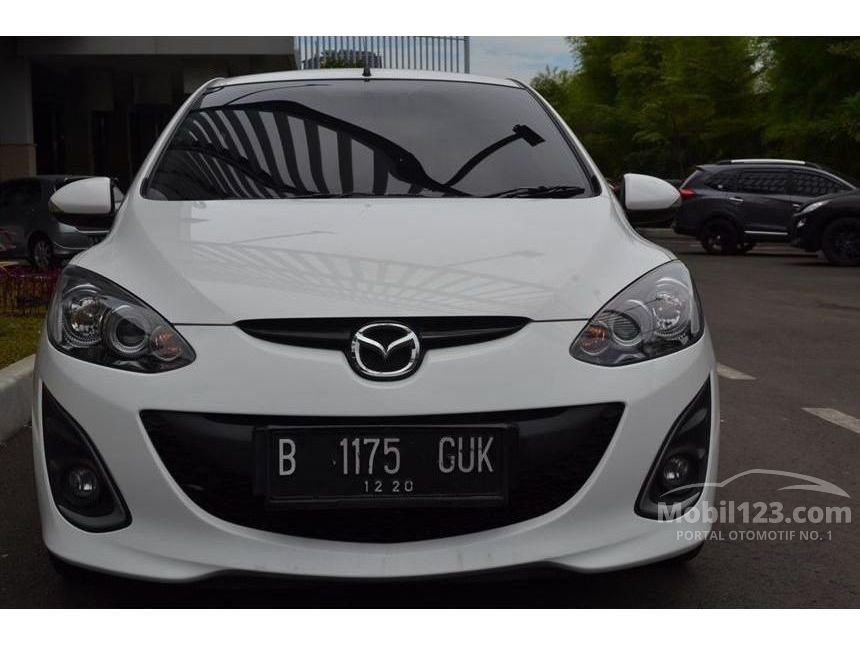 Jual Mobil Mazda 2 13 R 1 5 Di Dki Jakarta Automatic Hatchback Putih Rp 155 000 000 Mobil123 Com