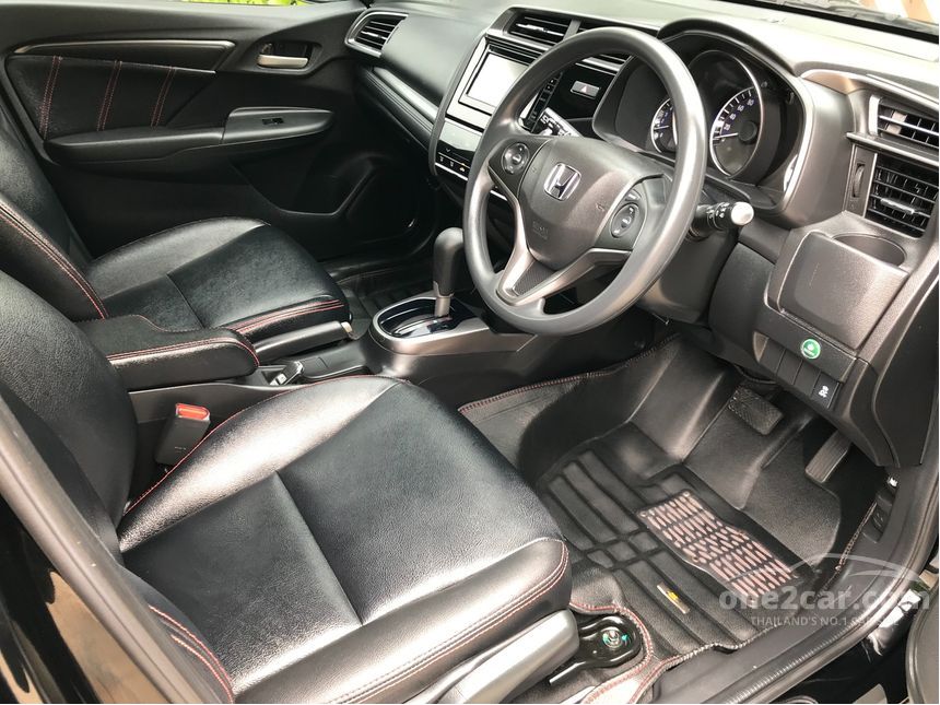 Honda Jazz 2017 RS i-VTEC 1.5 in กรุงเทพและปริมณฑล Automatic 