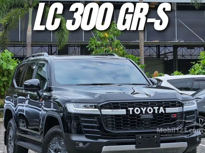 Jual Mobil Toyota Land Cruiser 2024 GR